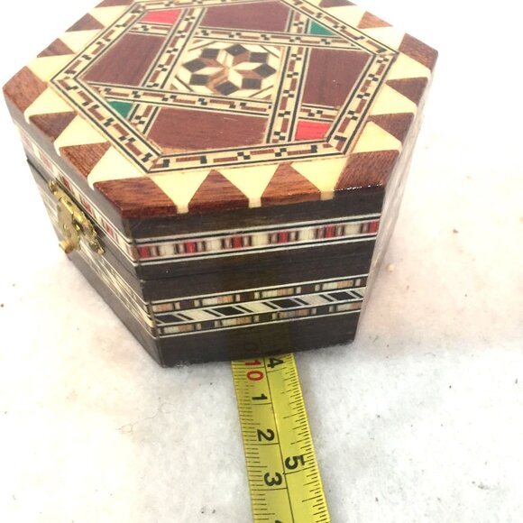 Handcrafted Marketry Inlay Wooden Jewelry Box With Brass Latch Hexagonal - Picture 5 of 9